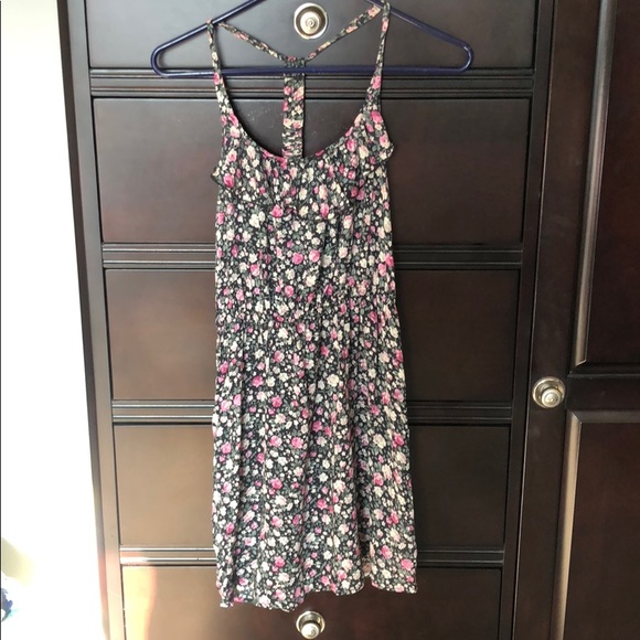Floral lightweight dress - Picture 2 of 3